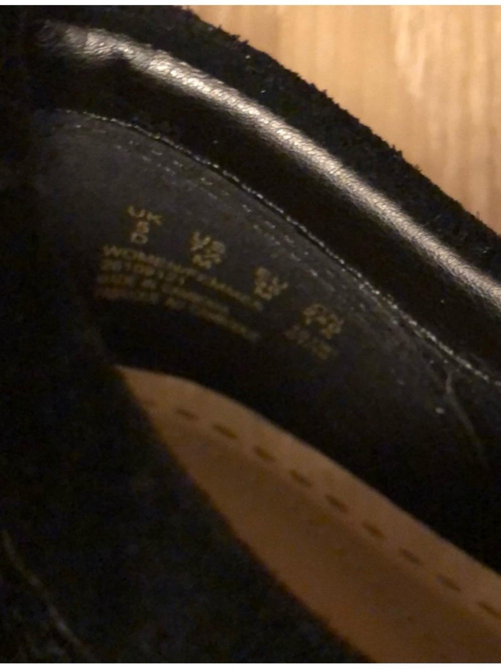 Clark’s Black Suede Slip On Sneakers - Picture 5 of 8
